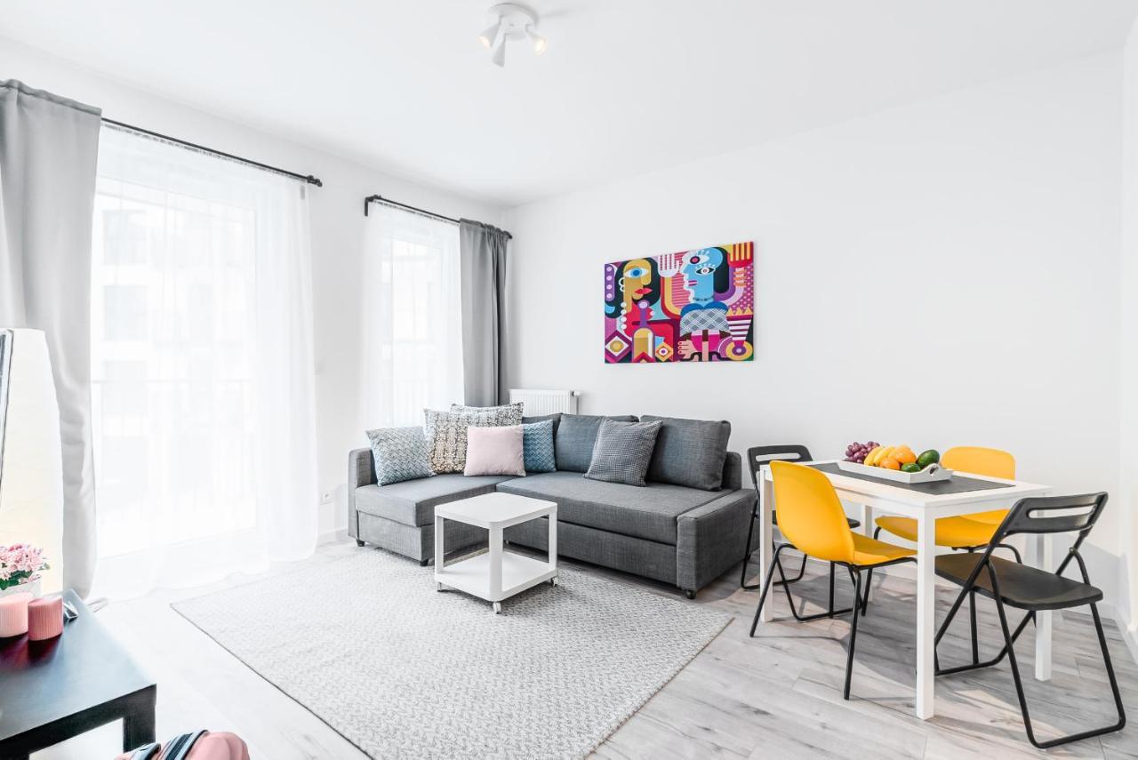 Apartamenty Homely Place Blisko Starego Rynku - Parking Poznań Exterior foto